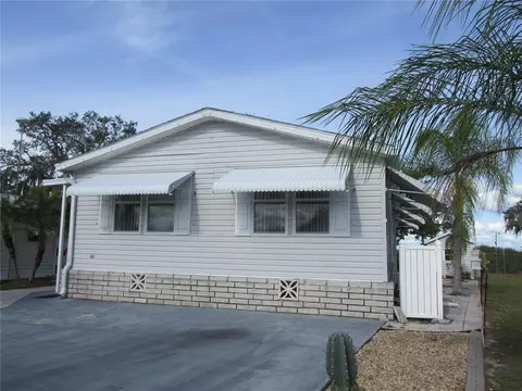 11 Grey Fox Ln, Lake Wales, FL 33898