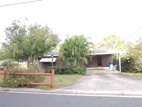 1131 Sunset Dr, Lake Wales, FL 33853