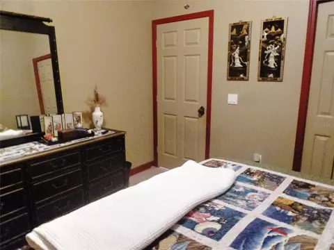 Bedroom - 121 Deer Rd, Frostproof, FL 33843 photo 3 of 8