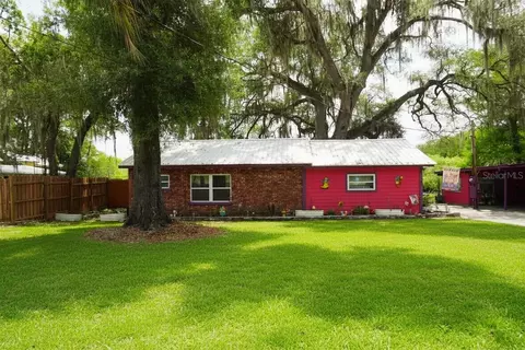 11717 E Salmon Dr, Floral City, FL 34436