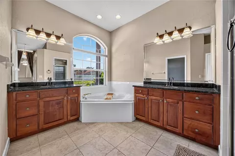 Bath - 355 Ruby Lake Loop, Winter Haven, FL 33884 photo 2 of 2