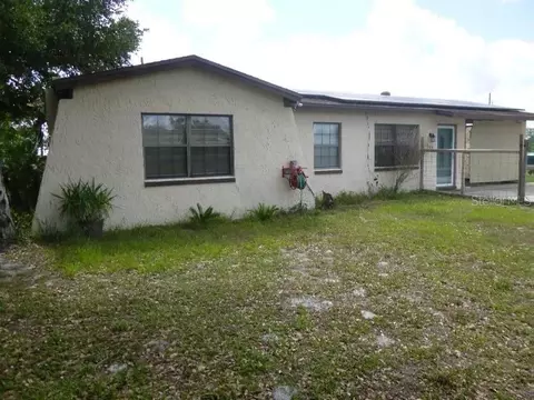 509 Walter Ave, Frostproof, FL 33843