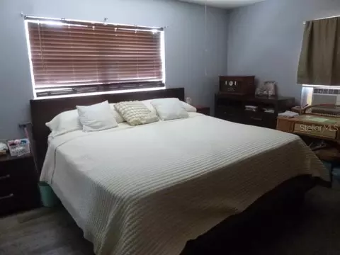 Bedroom - 528 Central Ave, Frostproof, FL 33843 photo 4 of 6