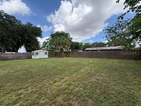 Exterior - 506 W 9th St, Frostproof, FL 33843 photo 1 of 1
