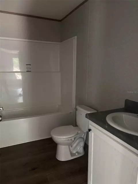 Bath - 16854 NW 254th St, Okeechobee, FL 34972 photo 2 of 2