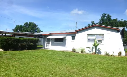 318 Central Ave, Frostproof, FL 33843