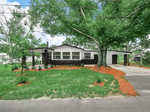 201 Brooks Rd, Frostproof, FL 33843