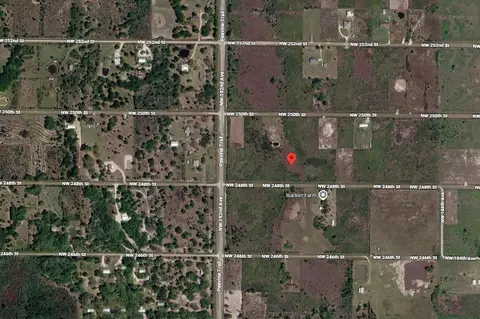 19035 NW 248th St, Okeechobee, FL 34972