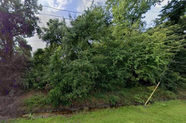 240 Toms Rd, Debary, FL 32713