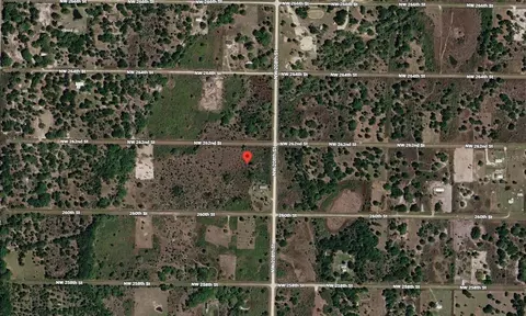 20862 NW 262nd St, Okeechobee, FL 34972