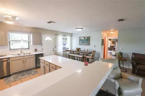 Kitchen - 5015 Twin Lakes Ln, Bartow, FL 33830 photo 3 of 3