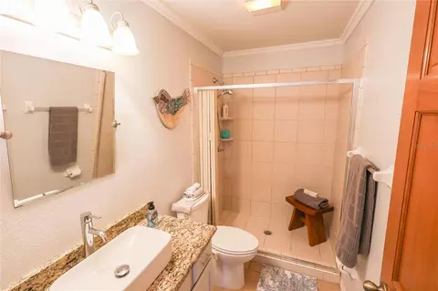 Bath - 5015 Twin Lakes Ln, Bartow, FL 33830 photo 2 of 5