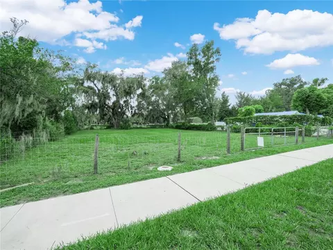 314 SE 3rd St, Fort Meade, FL 33841