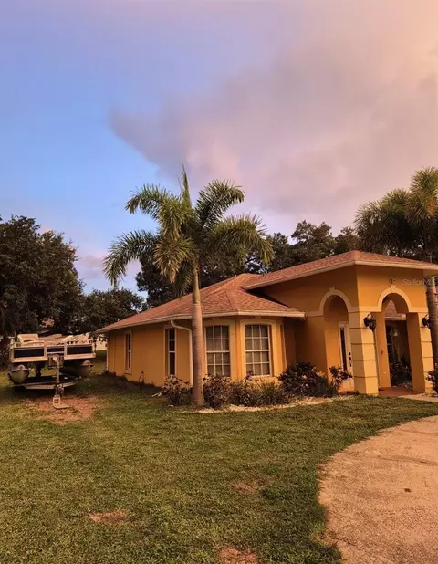 4856 Archie Ln, Fort Myers, FL 33905