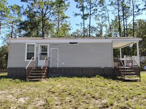 5840 NW 11th Ave, Bell, FL 32619