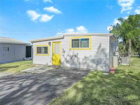 40 Saddlebag Trl N, Lake Wales, FL 33898