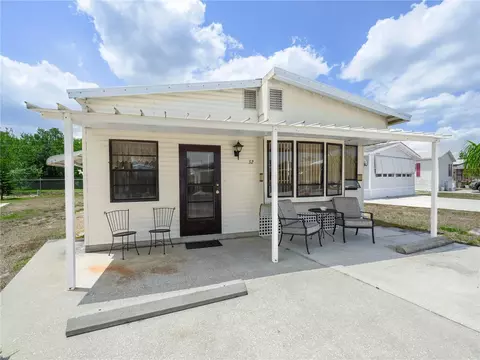 32 Saddlebag Trl, Lake Wales, FL 33898