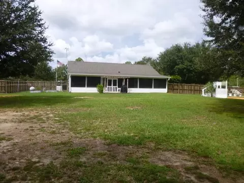 Exterior - 1001 Mcclellan Rd, Frostproof, FL 33843 photo 14 of 26