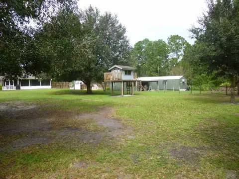Exterior - 1001 Mcclellan Rd, Frostproof, FL 33843 photo 12 of 26