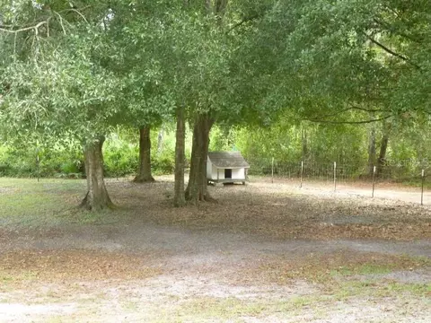 Exterior - 1001 Mcclellan Rd, Frostproof, FL 33843 photo 26 of 26