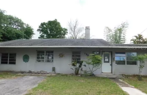 155 S Oxford Dr, Englewood, FL 34223