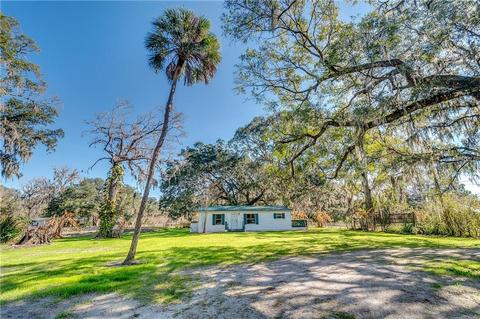 827 Jerry Smith Rd, Dover, FL 33527 photo 1