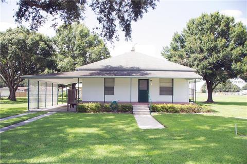 830 Pine St, Bradley, FL 33835 photo 1