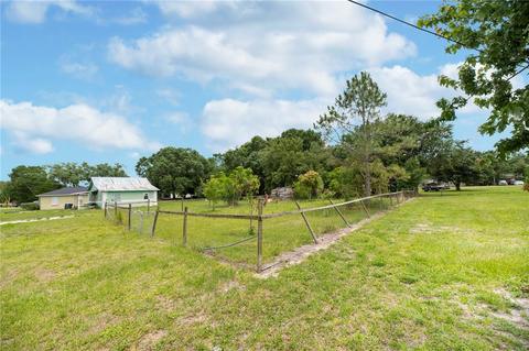 723 3rd Ave, Waverly, FL 33877 photo 1