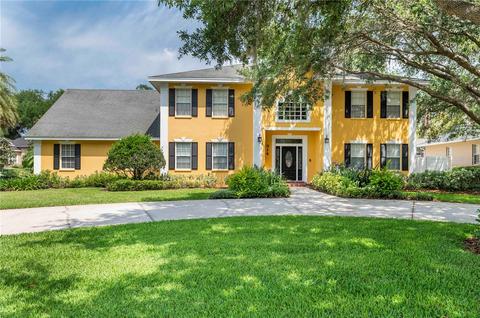 614 Crescent Hills Pl, Lakeland, FL 33813
