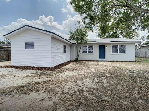 2554 Maple Ave, Lake Wales, FL 33898