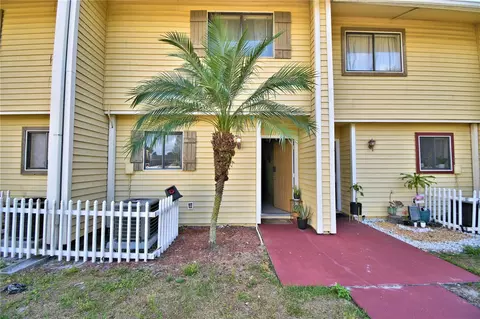 22701 Watersedge Blvd #15, Land O Lakes, FL 34639