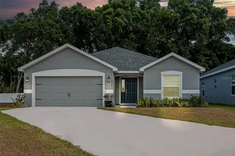 3870 Willow Ridge Dr, Lakeland, FL 33810