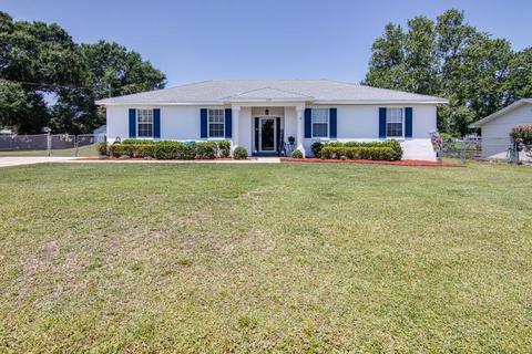 225 Woodfern Dr, Winter Haven, FL 33881