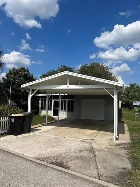 4 Sun Air Blvd W, Haines City, FL 33844