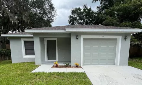 1207 W Walnut St, Lakeland, FL 33815