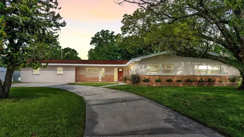 5780 Jacaranda Ave, Lakeland, FL 33809