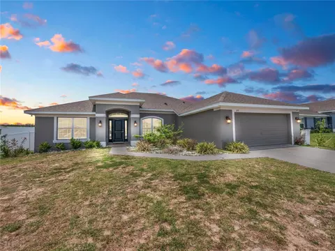 177 Brookshire Dr, Lake Wales, FL 33898