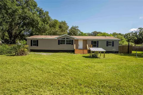 37909 Avalon Dr, Zephyrhills, FL 33541