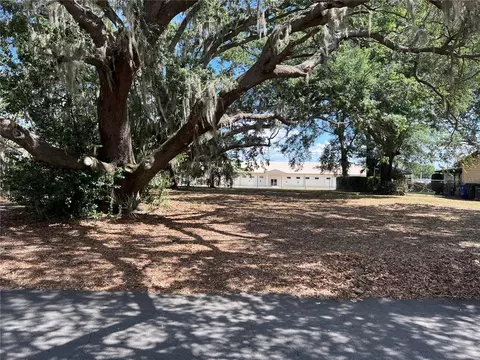 Thornwood Way, Lakeland, FL 33813
