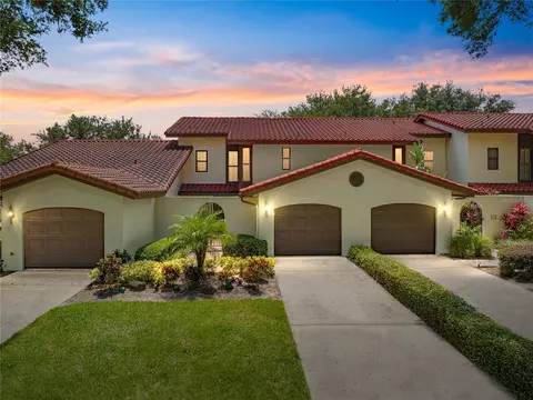 111 Coventry Ln, Haines City, FL 33844