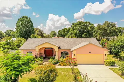 8619 Tara Pl, Lakeland, FL 33809