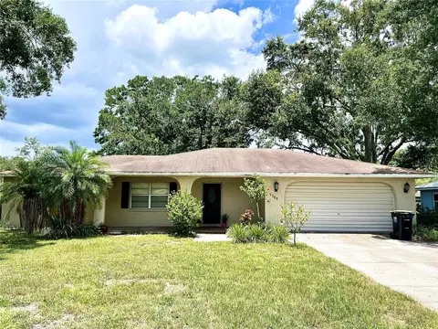 5309 Creekmur Dr, Lakeland, FL 33812