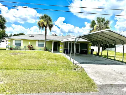 157 Taylor St, Lake Wales, FL 33859