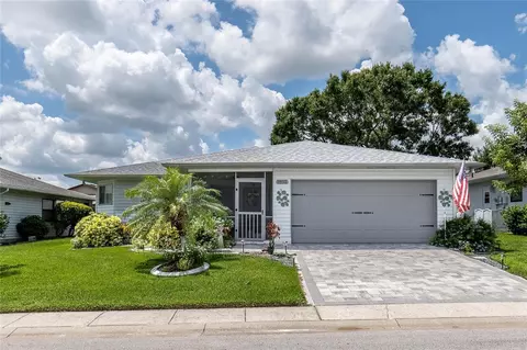1852 Masters Ln, Lakeland, FL 33810