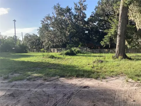 606 E Broadway St, Fort Meade, FL 33841