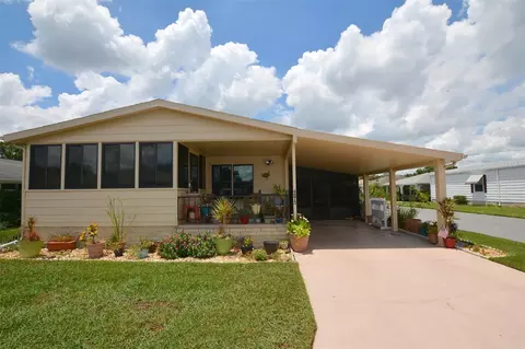 4873 Colonnades Cir W, Lakeland, FL 33811