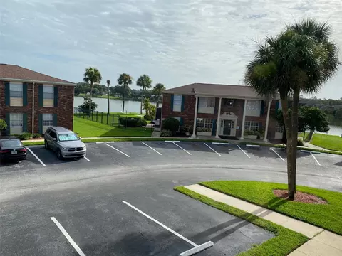 1920 Edgewood Dr #D4, Lakeland, FL 33803