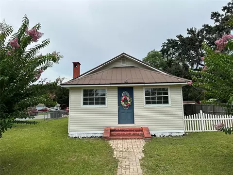 220 Dixie Hwy, Auburndale, FL 33823