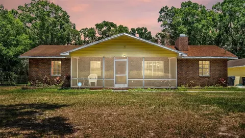 5131 Walnut Cir E, Lakeland, FL 33810
