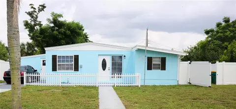 3698 Easy St, Port Charlotte, FL 33952
